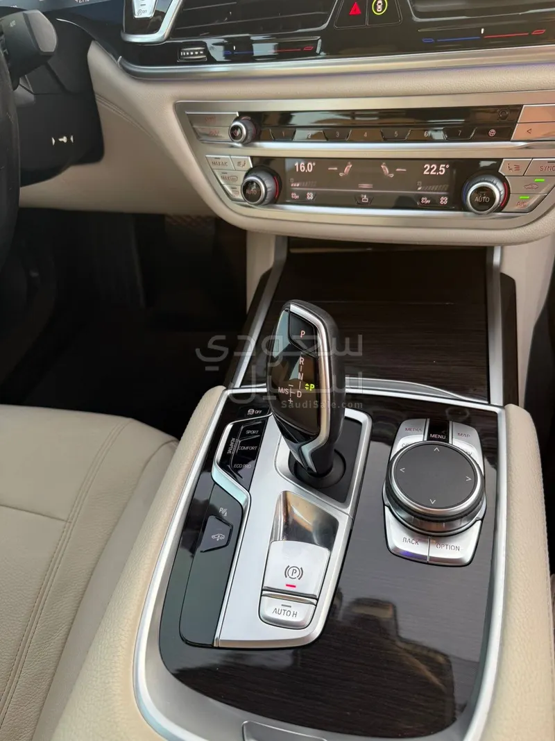 2020 BMW 7 Series 730Li