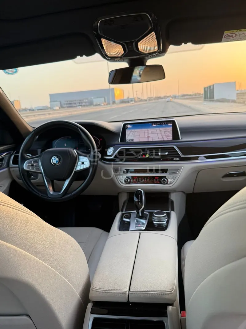 2020 BMW 7 Series 730Li
