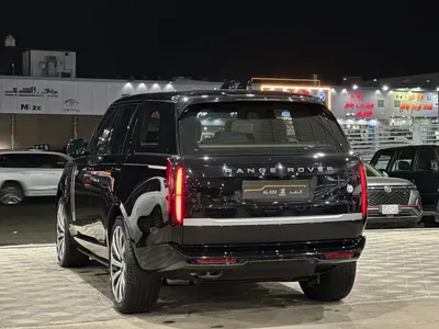 2023 لاند روفر رينج روفر فوج اس في