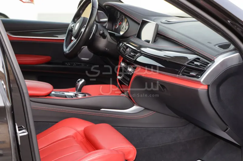2016 BMW X Series 6 M