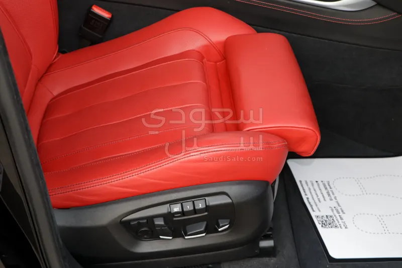 2016 BMW X Series 6 M