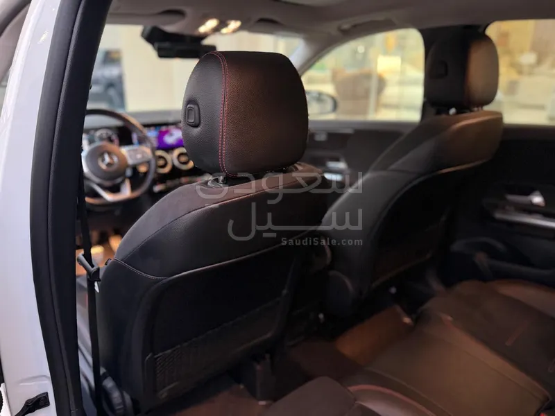 2021 Mercedes-Benz GLA 200