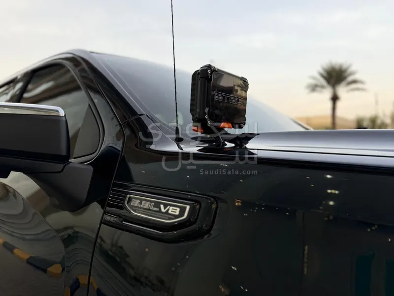 2022 GMC Sierra Elevation