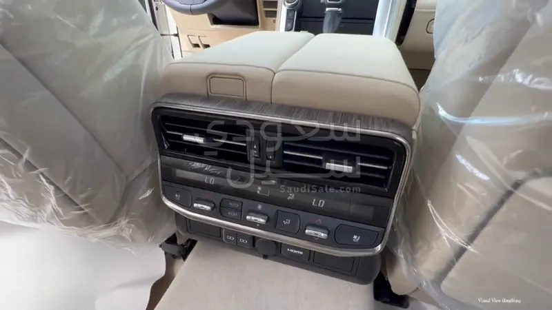 2022 Toyota Land Cruiser VXR