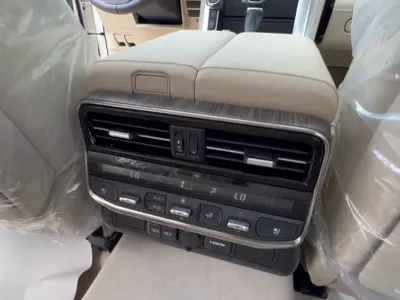 2022 Toyota Land Cruiser VXR