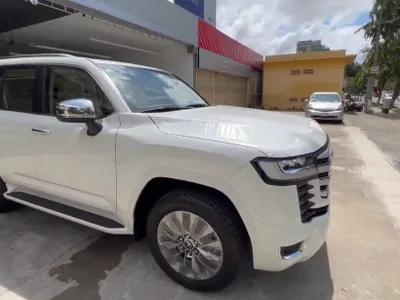 2022 Toyota Land Cruiser VXR