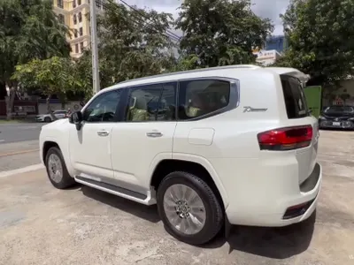 2022 Toyota Land Cruiser VXR
