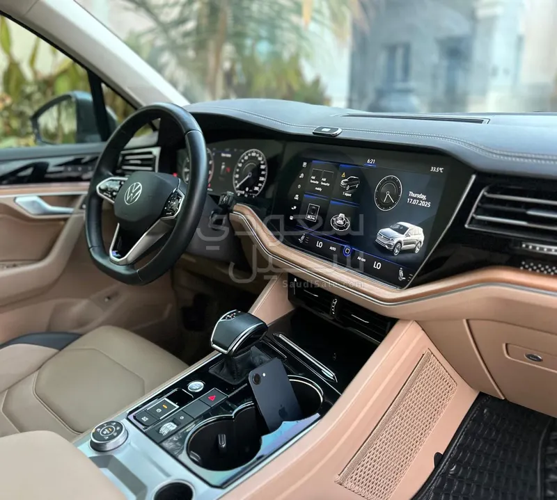 2023 Volkswagen Touareg
