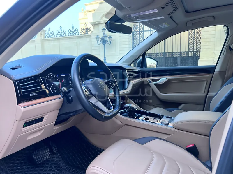 2023 Volkswagen Touareg