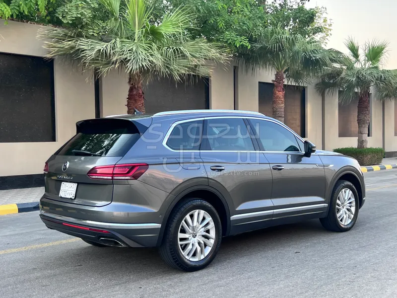 2023 Volkswagen Touareg