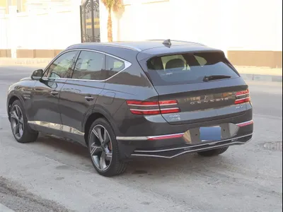 2025 Genesis GV 80