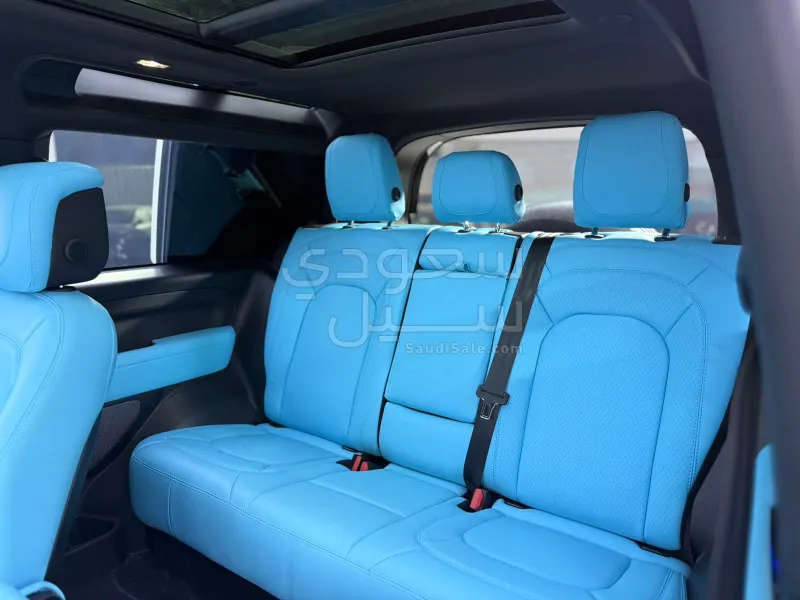 2022 Land Rover Defender HSE
