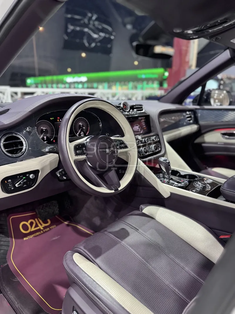2022 Bentley Bentayga S