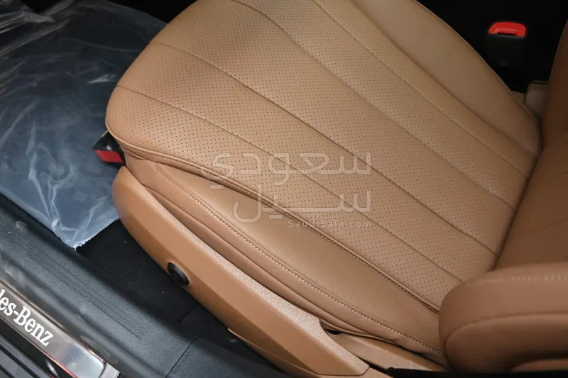 2024 مرسيدس - بنز إي 200