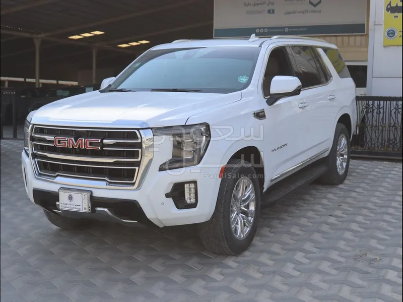 2022 GMC Yukon SLT
