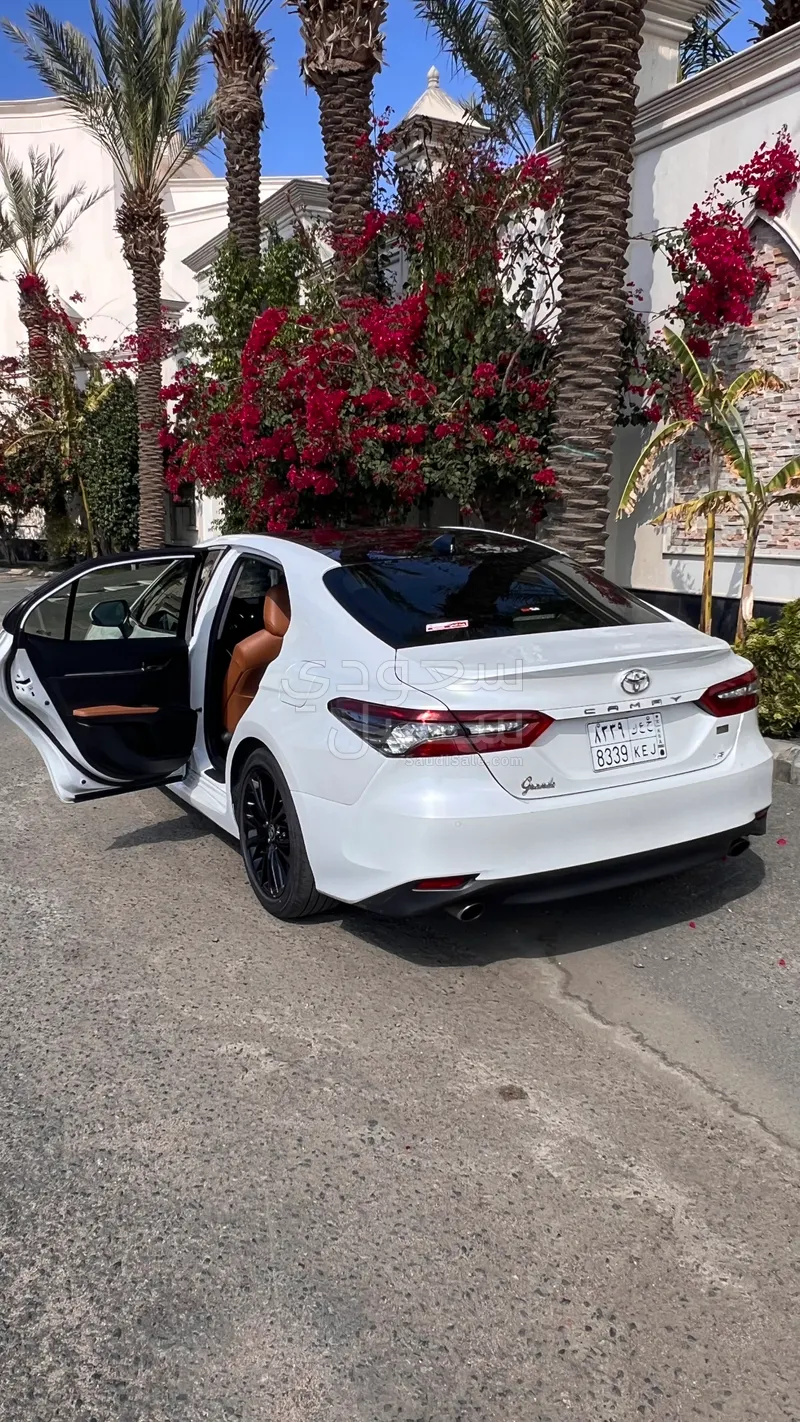 2023 Toyota Camry Grande