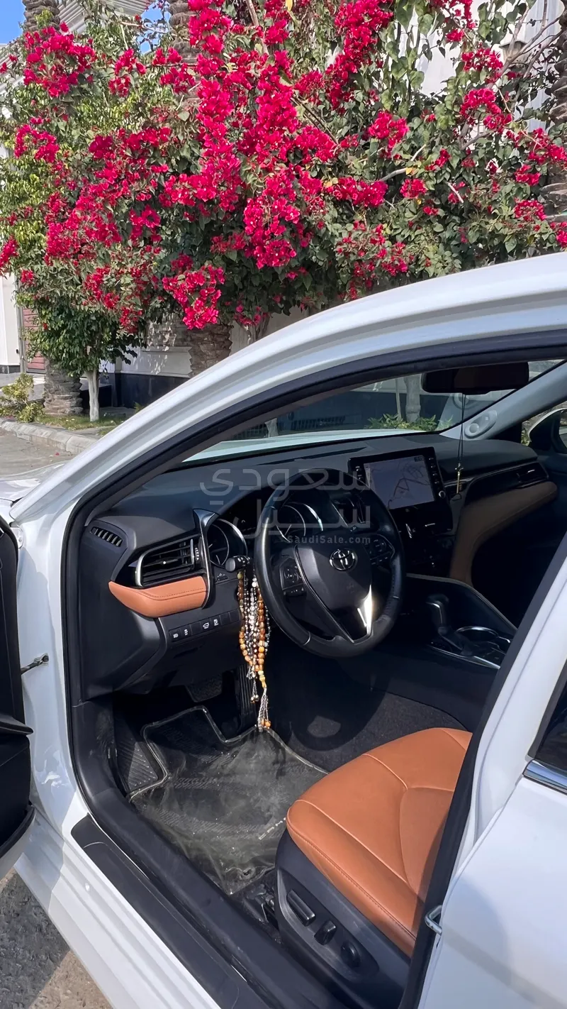 2023 Toyota Camry Grande