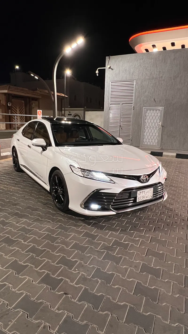 2023 Toyota Camry Grande