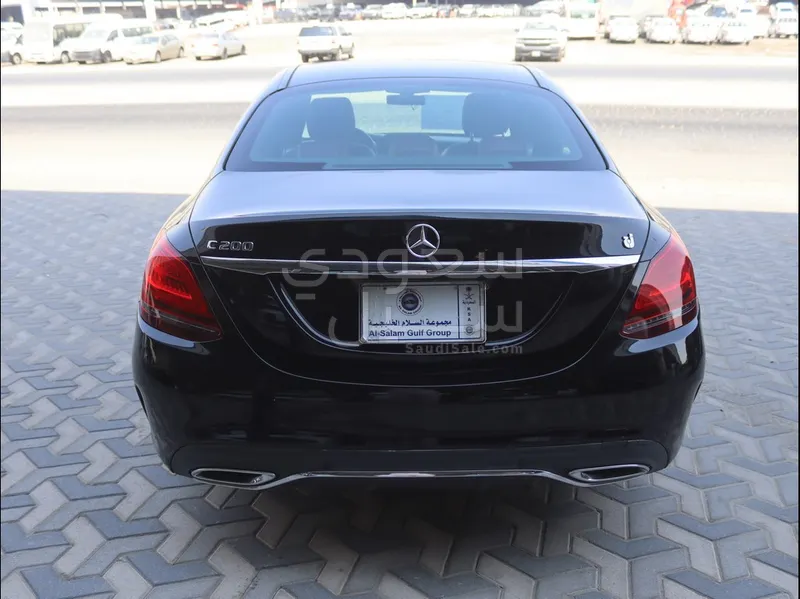 2020 Mercedes-Benz C 200