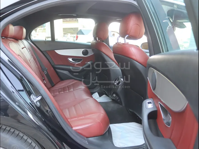 2020 Mercedes-Benz C 200