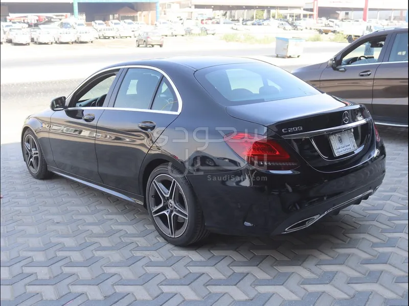 2020 Mercedes-Benz C 200