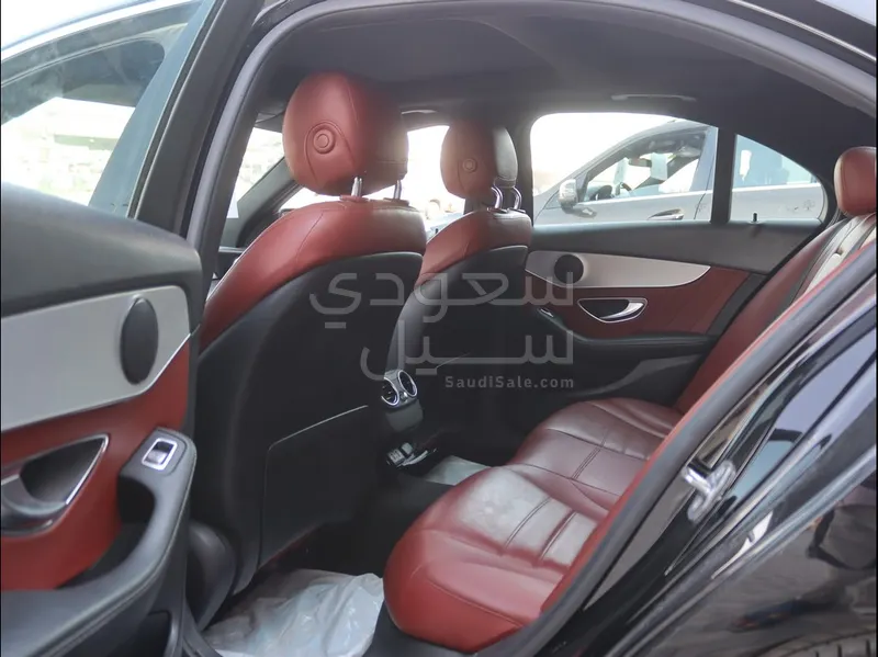 2020 Mercedes-Benz C 200