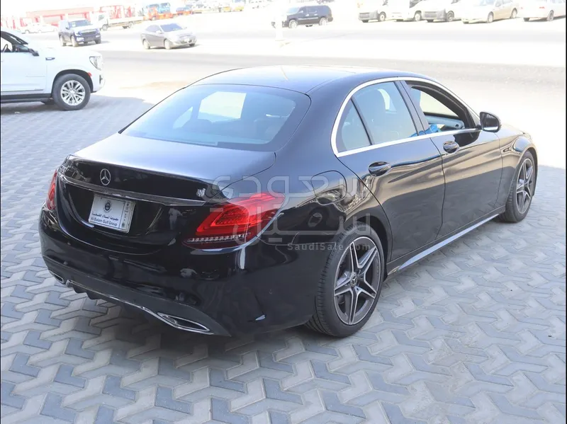2020 Mercedes-Benz C 200