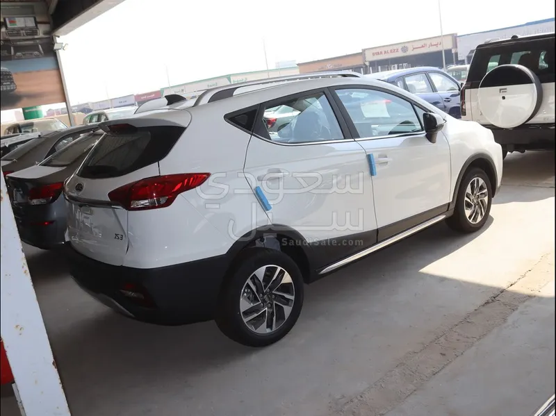 2025 JAC J3