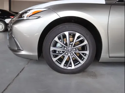 2025 Lexus ES 250
