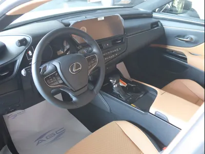 2025 Lexus ES 250