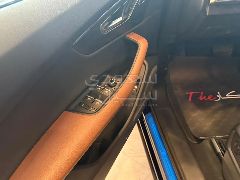 2021 Audi Q7 S line