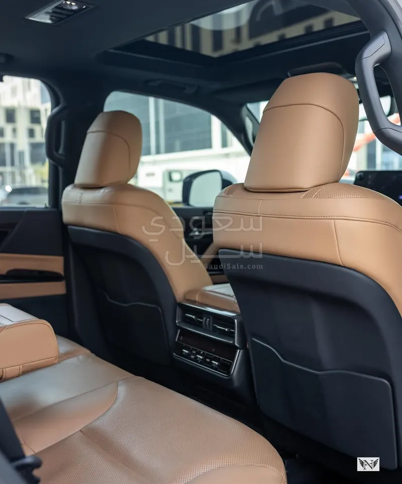 2024 Lexus LX 600
