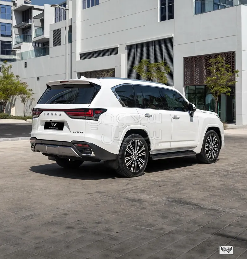 2024 Lexus LX 600