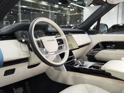 2025 لاند روفر رينج روفر اتش اس اي