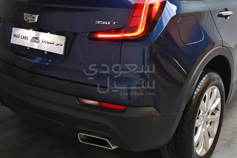 2022 كاديلاك اكس تي 4