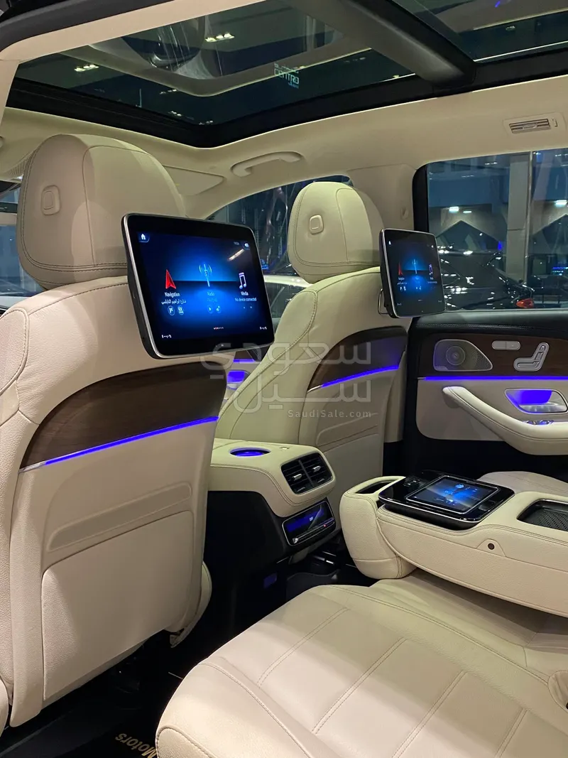 2021 مرسيدس - بنز جي إل إس 580 أي إم جي