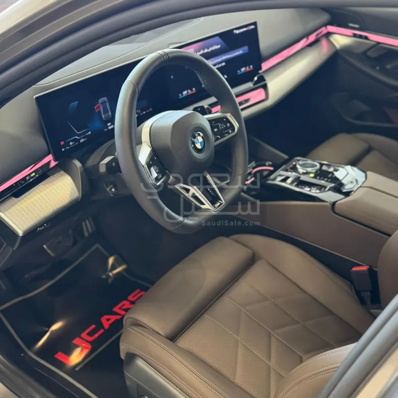 2024 BMW 5 Series 520i