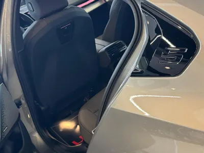 2024 BMW 5 Series 520i