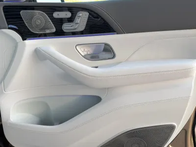 2023 مرسيدس - بنز جي إل إس 600 مايباخ