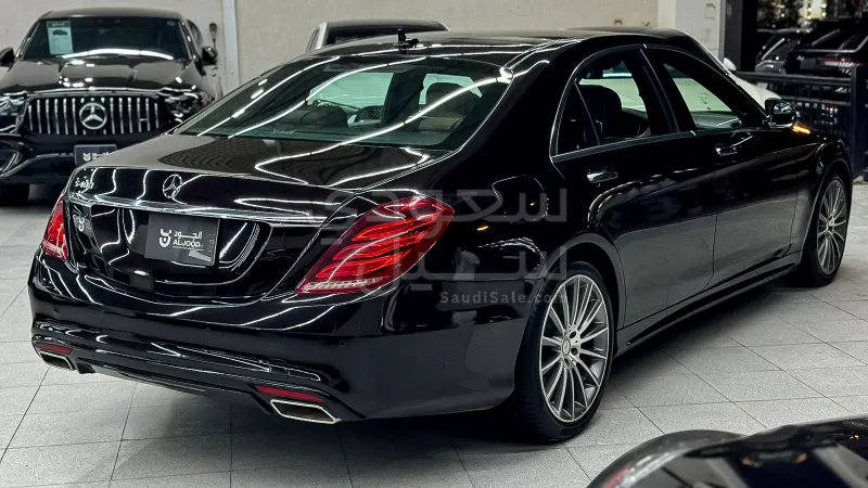 2015 Mercedes-Benz S 400