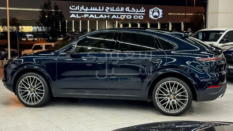 2022 Porsche Cayenne Coupe