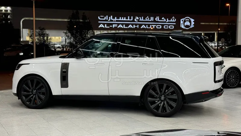 2023 Land Rover Range Rover SV Autobiography