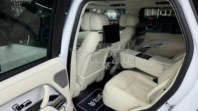 2023 Land Rover Range Rover SV Autobiography