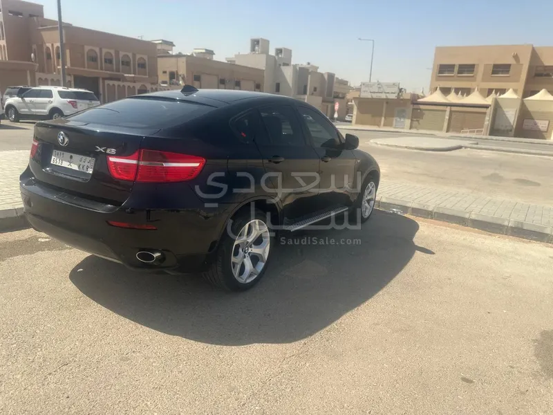 2012 بي ام دبليو الفئة اكس 4
