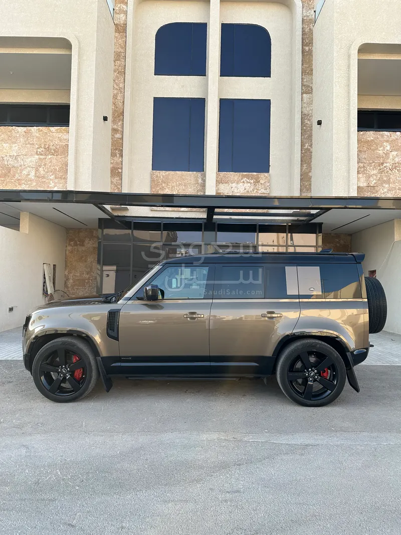 2020 Land Rover Defender X
