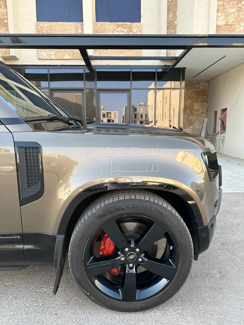2020 Land Rover Defender X