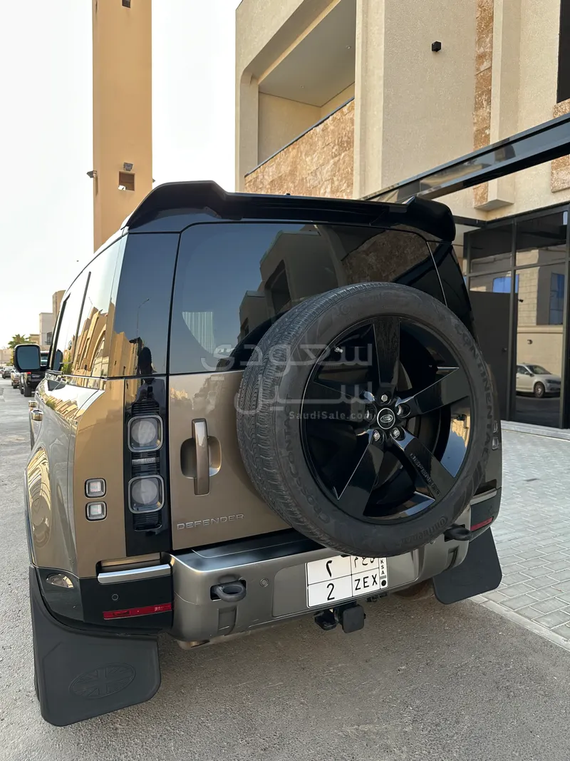 2020 Land Rover Defender X