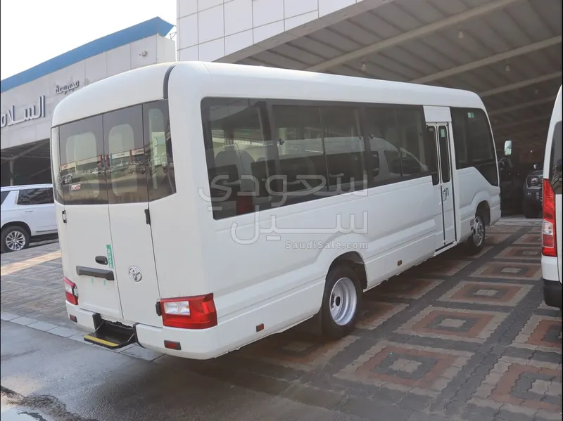2025 Toyota Coaster