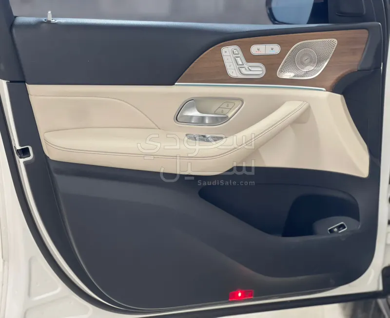 2022 مرسيدس - بنز جي إل إي 350