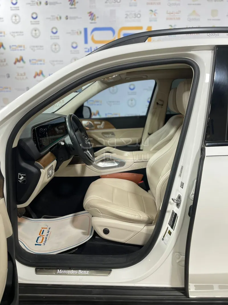 2022 مرسيدس - بنز جي إل إي 350